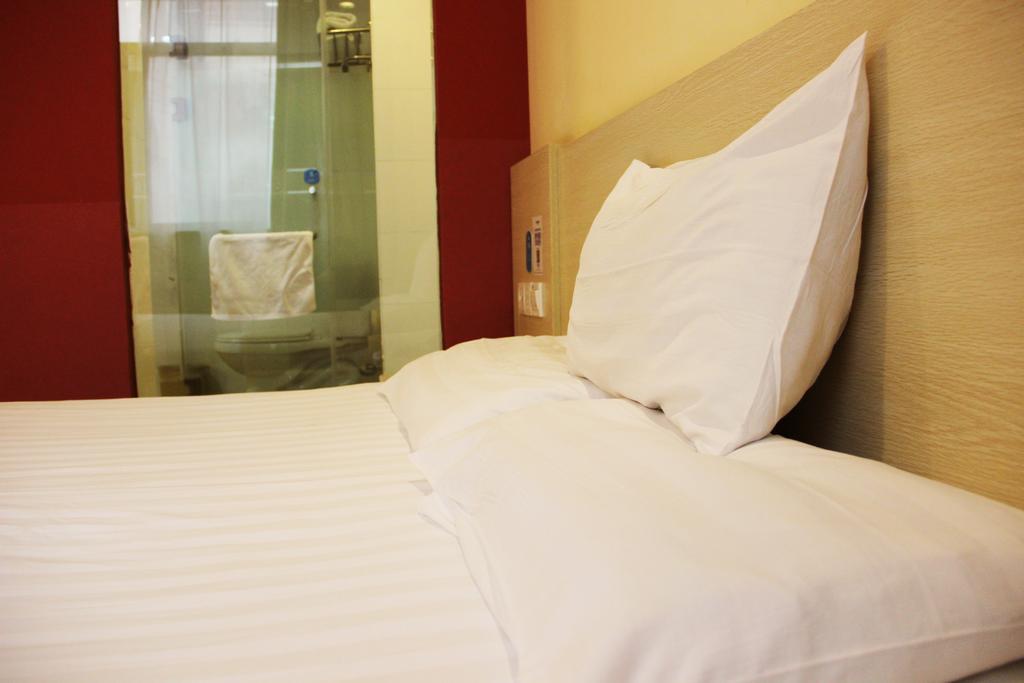 Hanting Hotel Dalian Olympic Square Hotel Esterno foto